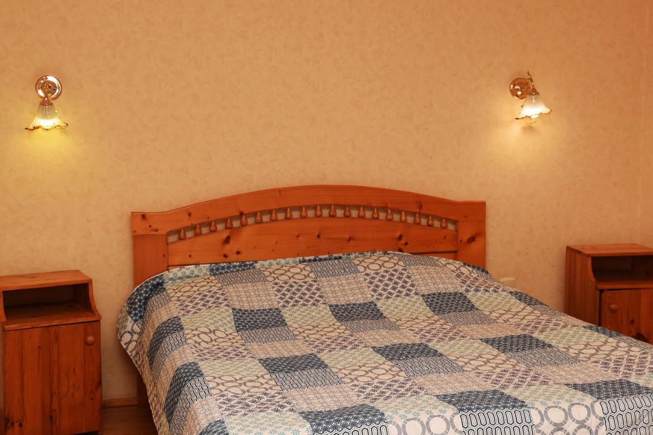 Oskolok Dovbusha Mini-Hotel Yaremche Dış mekan fotoğraf